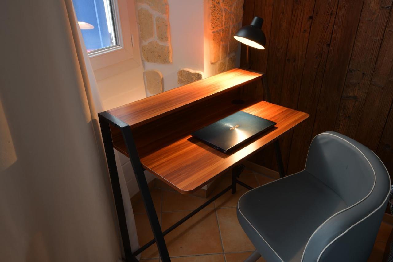 Aux 4 Logis Appart-Hotel - Studio Le City - Petit Dejeuner Inclus 1Ere Nuit ฟัว ภายนอก รูปภาพ